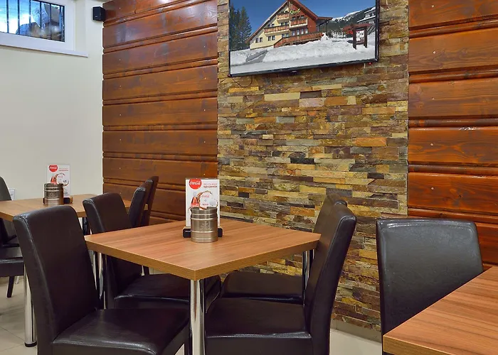 Πανσιόν Gloria &